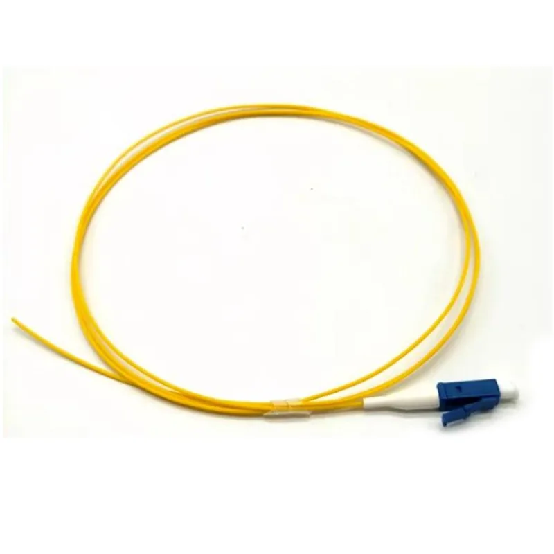 LC / UPC 0,9 ​​mm à fibre optique Pigdail