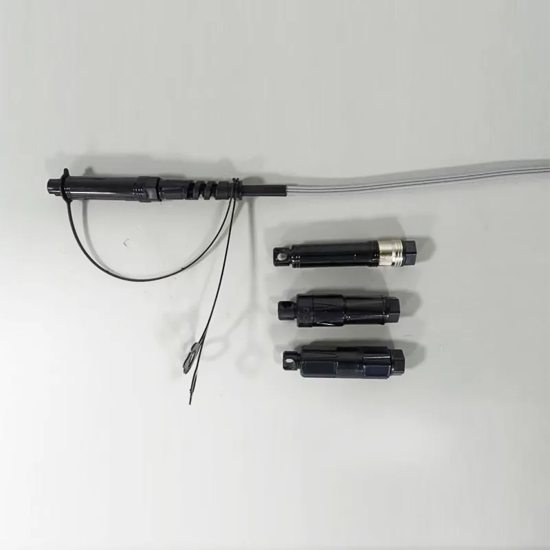Cordon de câble de câble de chute imperméable trois en un (Accord Optitap / Mini SC / Slim SC Connecteur)
